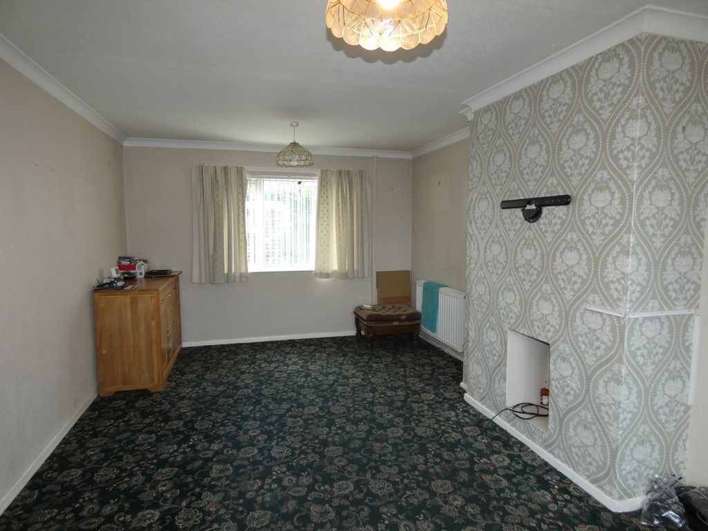 Lounge- click for photo gallery